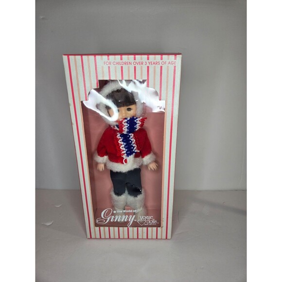 Other - Vintage Ginny Doll in Box The World of Ginny Brunette Winter Outfit
